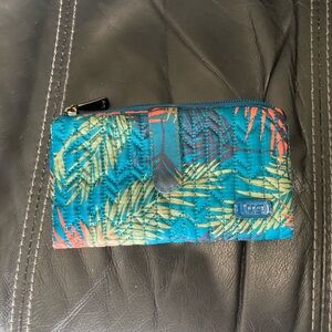 Lug Tram Wallet in Tropical Ocean
